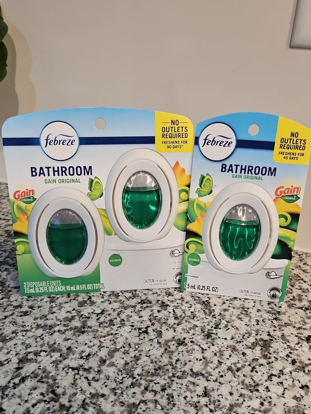 Febreze Small Spaces Bathroom Air Freshener Gain Original Scent New